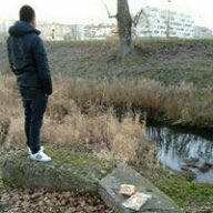 manu093